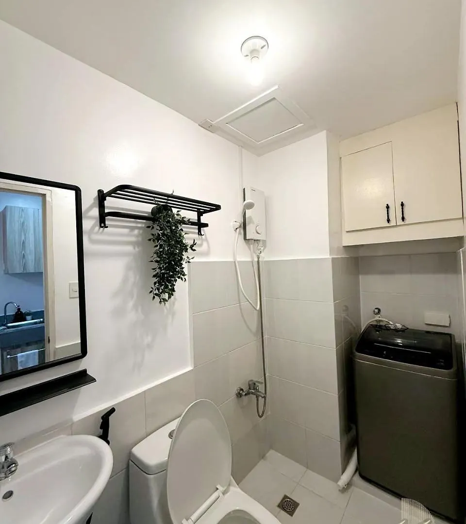 Aparthotel Lil Max Staycation Manila Philippines